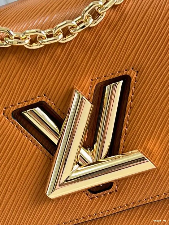 LOUIS VUITTON TWIST MM 0518